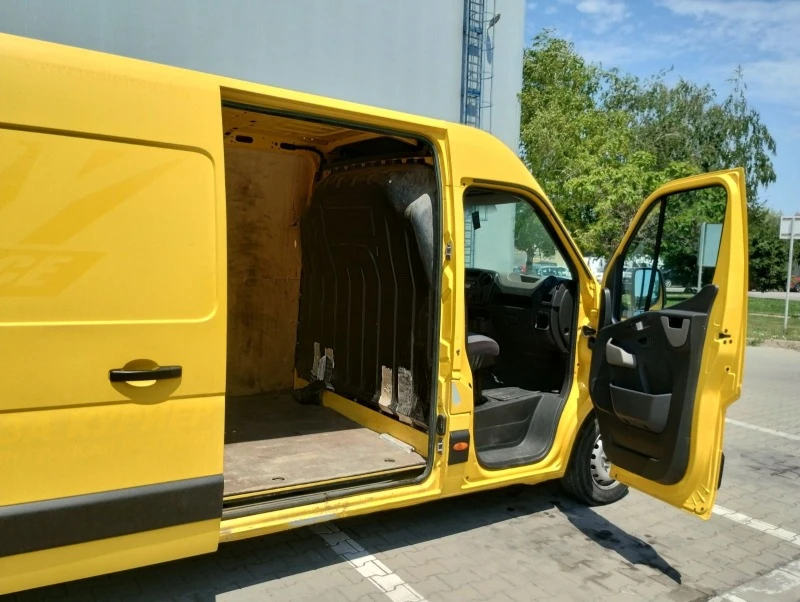 Renault Master, снимка 9 - Бусове и автобуси - 46957136