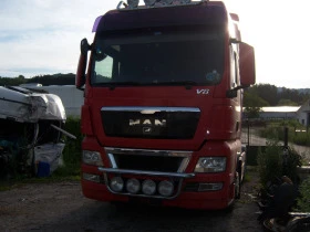 Man Tgx 18.680 V8, снимка 2