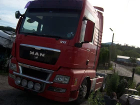 Man Tgx 18.680 V8, снимка 3