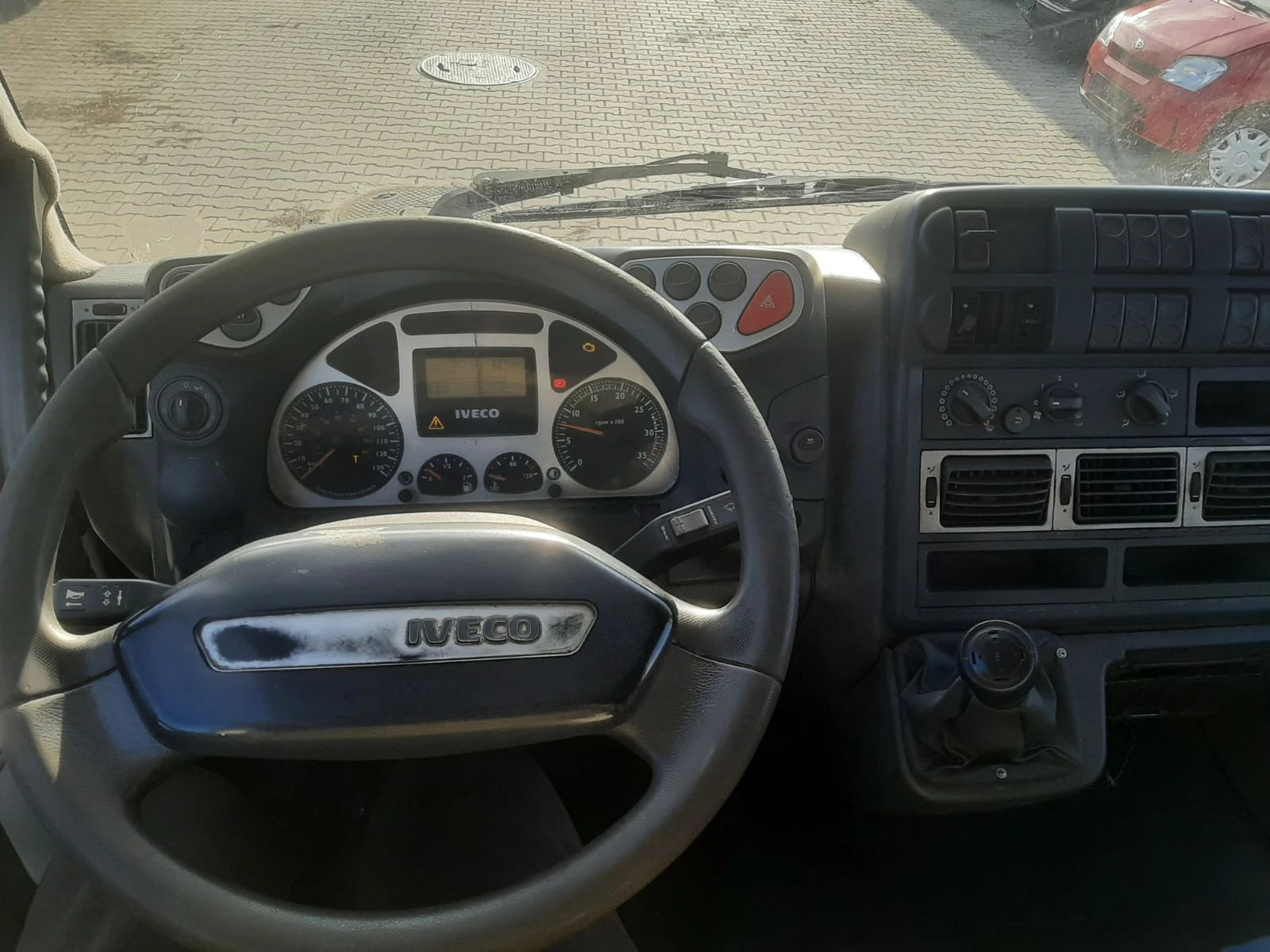 Iveco Eurocargo 80-18 - изображение 10
