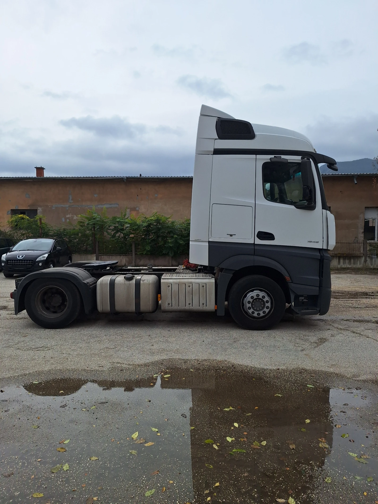 Mercedes-Benz Actros 1846 - изображение 4