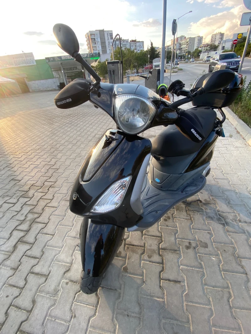 Piaggio Fly 125, снимка 5 - Мотоциклети и мототехника - 52304305