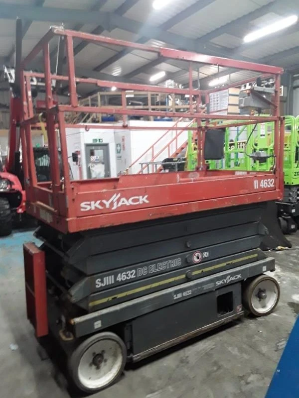Автовишка Друга марка SkyJack 4632, снимка 4 - Индустриална техника - 54477394