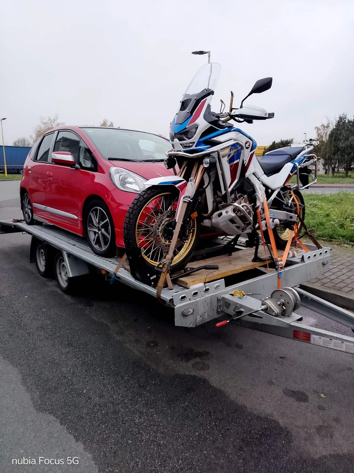 �� ��������� Agados Boro | Mobile.bg � ����������� 13