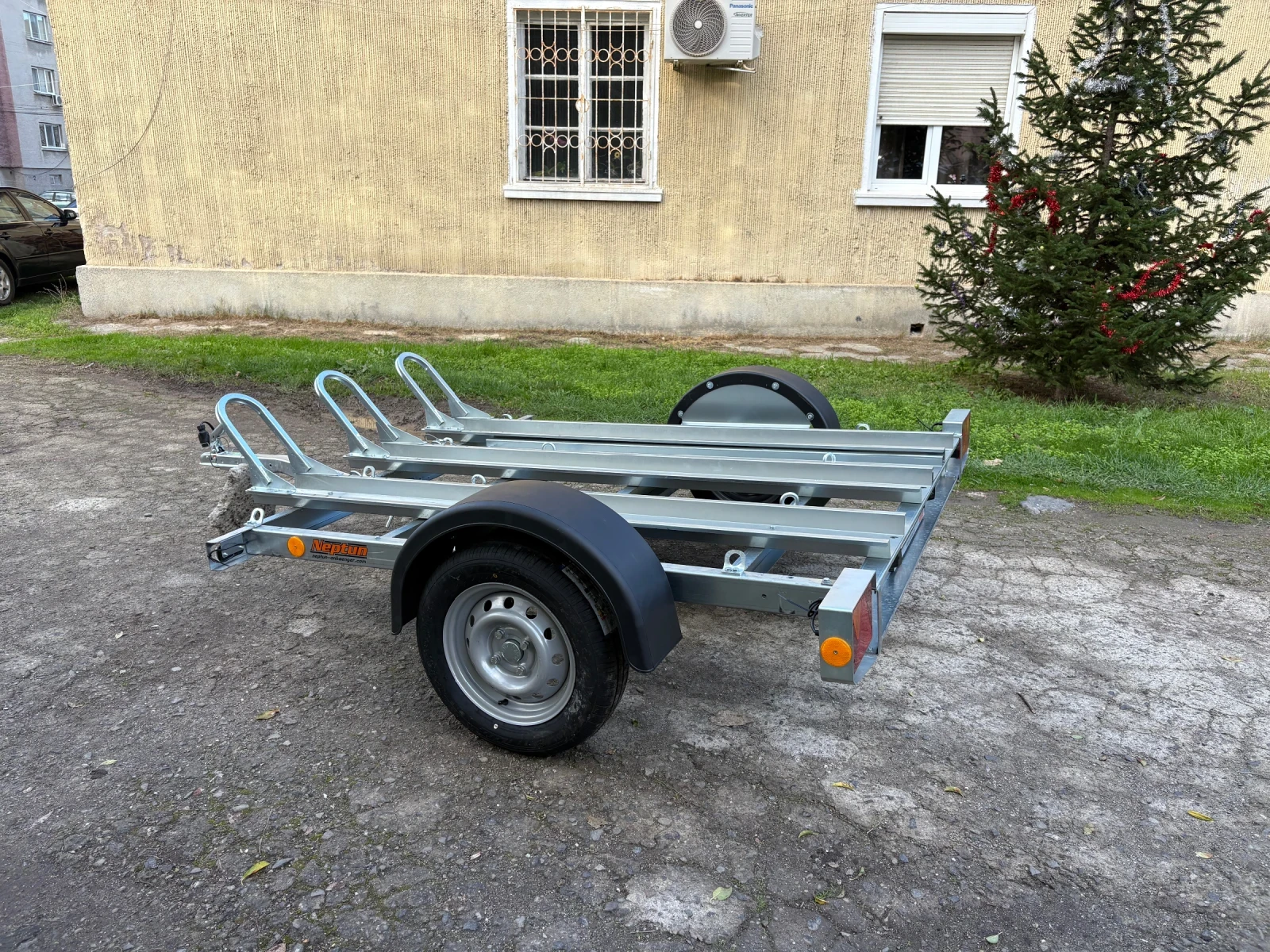 �� ��������� Agados Boro | Mobile.bg � ����������� 14