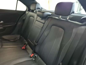 Mercedes-Benz A 220 ПАНОРАМА* АМБИЕНТНО ОСВЕТЛЕНИЕ* КАРФАКС* , снимка 15