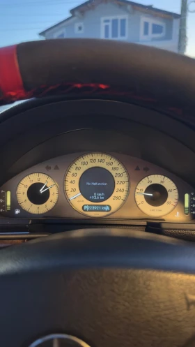 Mercedes-Benz E 270, снимка 12