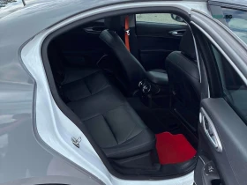Alfa Romeo Giulia TI ЦЕНА ДО БЪЛГАРИЯ РЕГИСТРАЦИЯ & АВТОКРЕДИТ, снимка 11