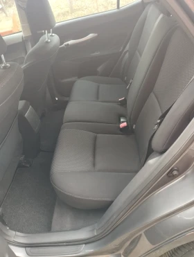 Toyota Auris 2.0 D4D - 4800 € / 9387.98 лв. - 10901465 6