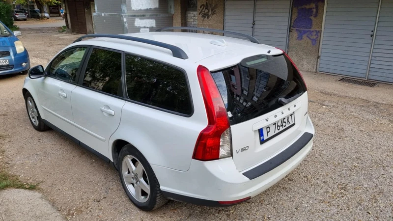 Volvo V50 2.0 D, снимка 8 - Автомобили и джипове - 47604779