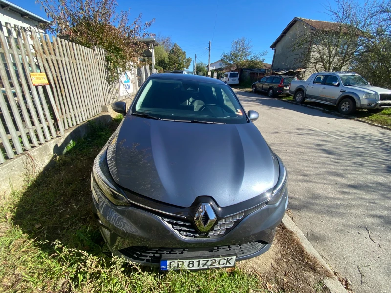 Renault Clio Лимитирана серия Lutecia, снимка 1 - Автомобили и джипове - 48601644