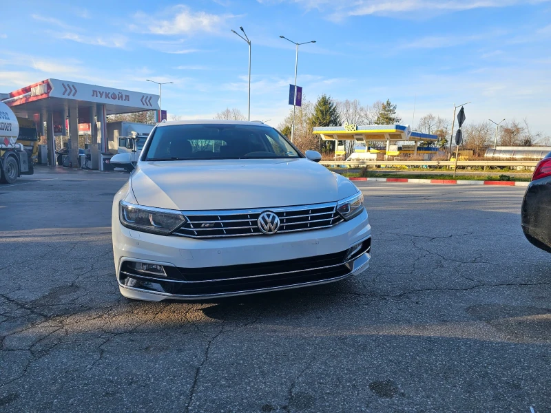 VW Passat, снимка 1 - Автомобили и джипове - 49052341