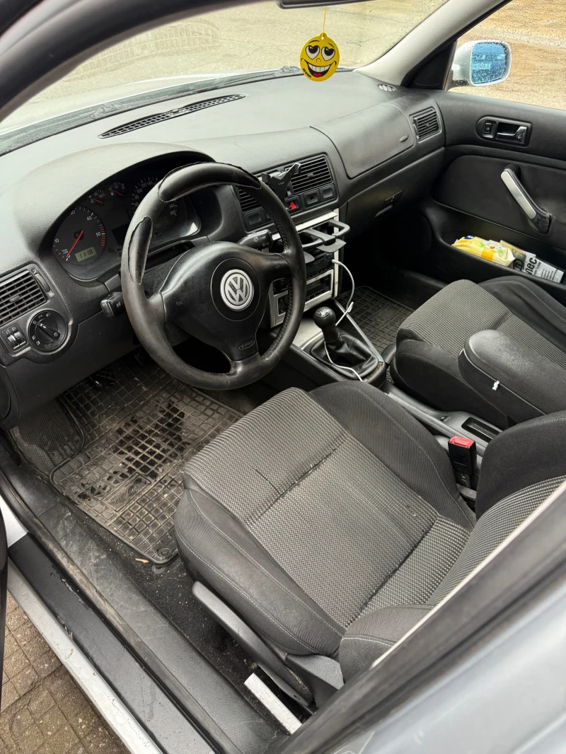 VW Golf, снимка 1 - Автомобили и джипове - 49166744