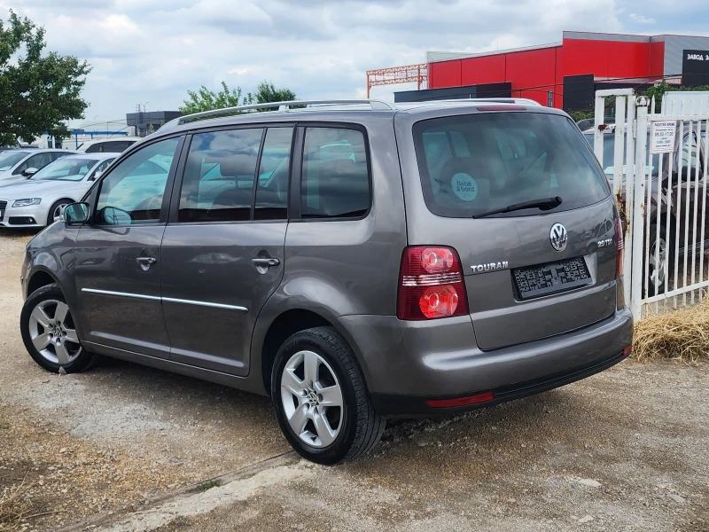 VW Touran 2.0TDI DSG 6+ 1, снимка 3 - Автомобили и джипове - 50485802