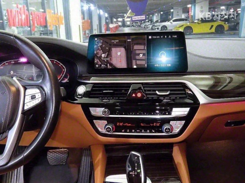 BMW 520 520i, снимка 11 - Автомобили и джипове - 51848578