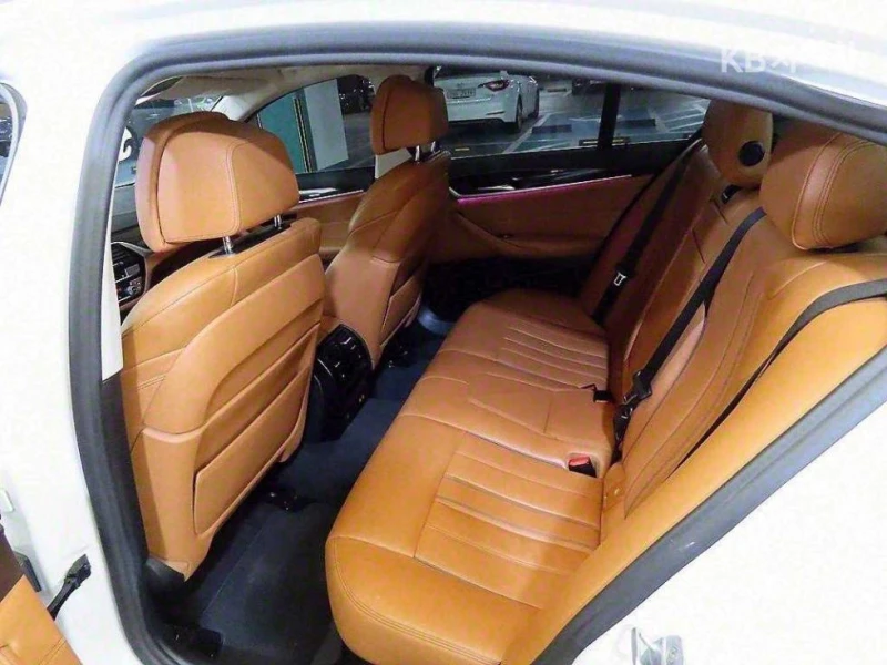 BMW 520 520i, снимка 7 - Автомобили и джипове - 51848578
