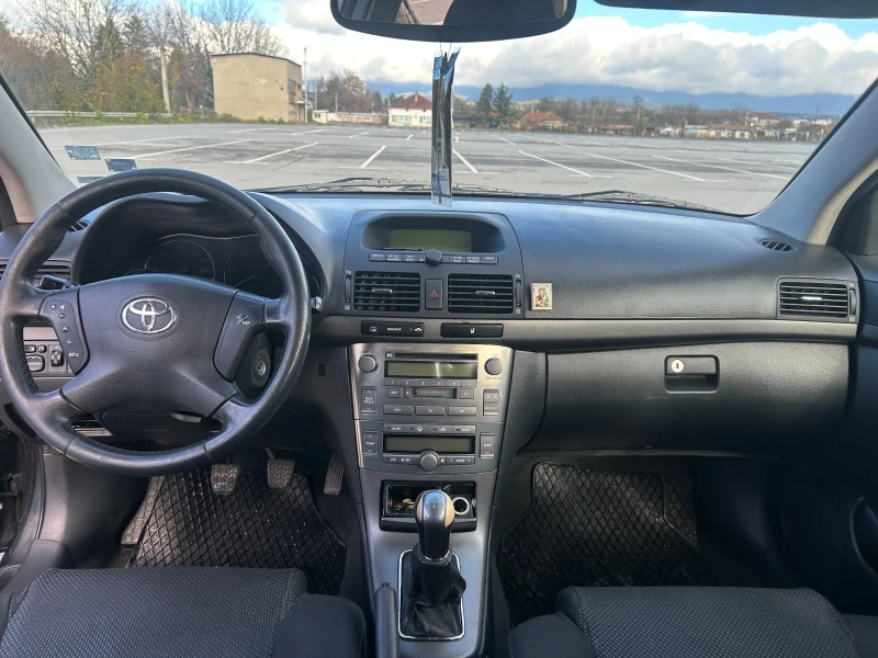 Toyota Avensis 2.0 / 116к /D4D, снимка 8 - Автомобили и джипове - 52450170