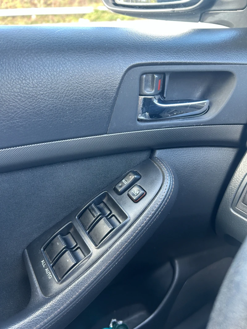 Toyota Avensis 2.0 / 116к /D4D, снимка 7 - Автомобили и джипове - 52450170