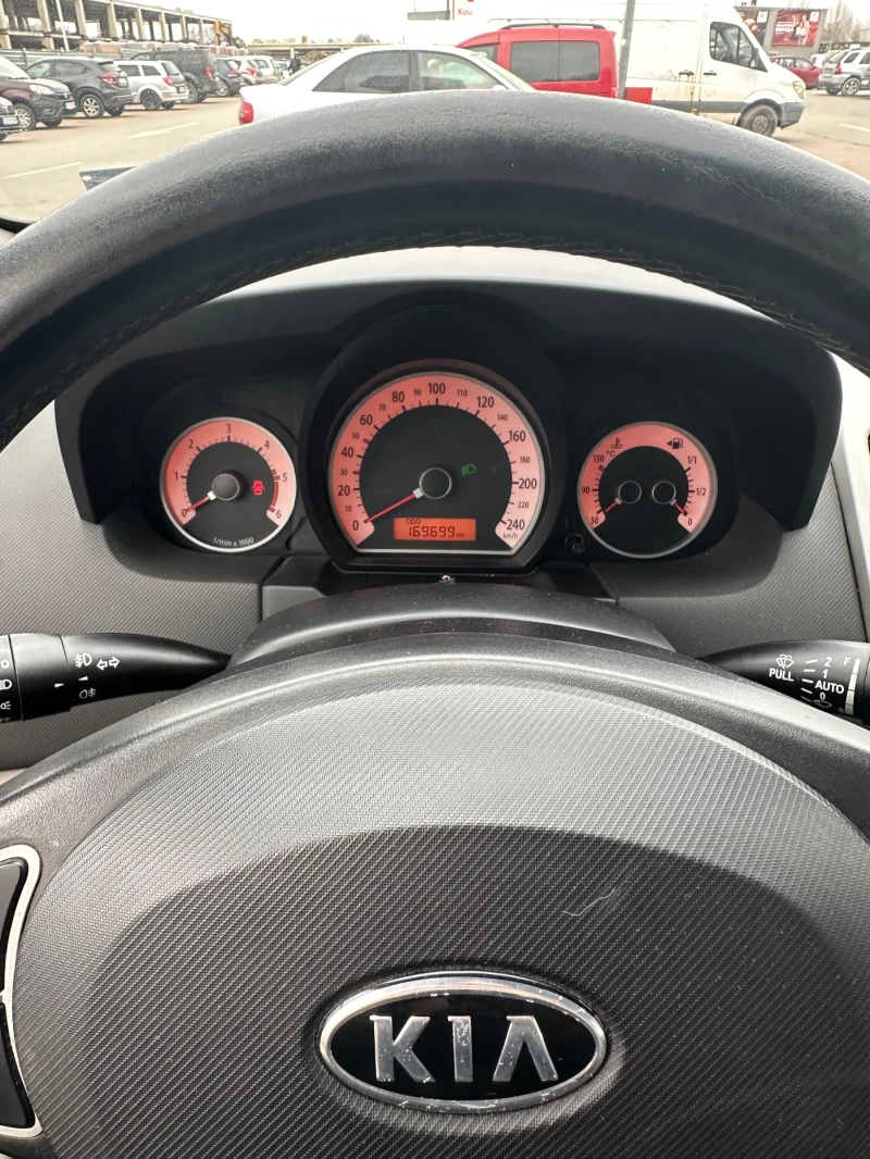 Kia Ceed, снимка 7 - Автомобили и джипове - 52772311