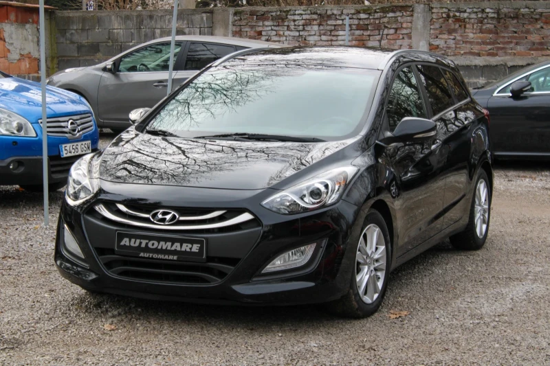 Hyundai I30 1.6CRDI NAVI / CAMERA