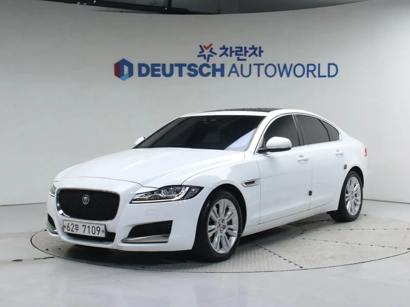 Jaguar Xf Xf (X260) 25T Portfolio 