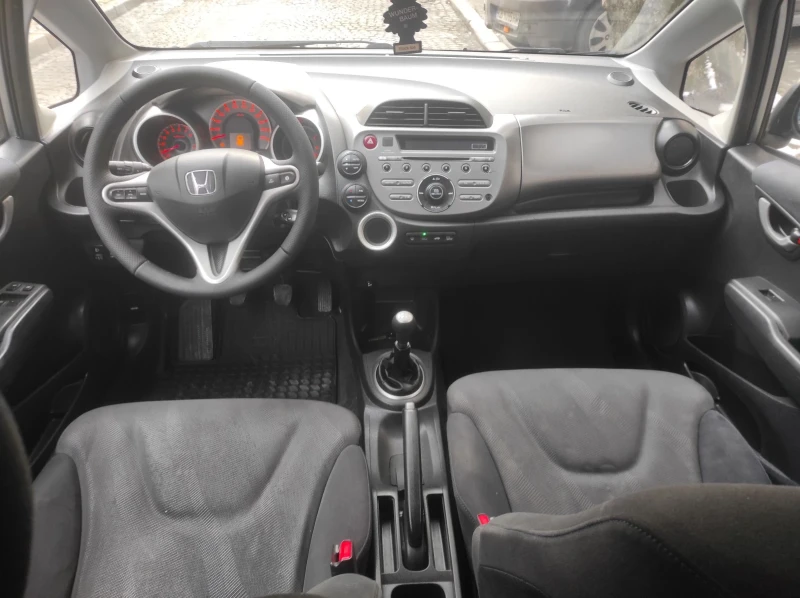 Honda Jazz 1.4 Швейцария!, снимка 5 - Автомобили и джипове - 53361127