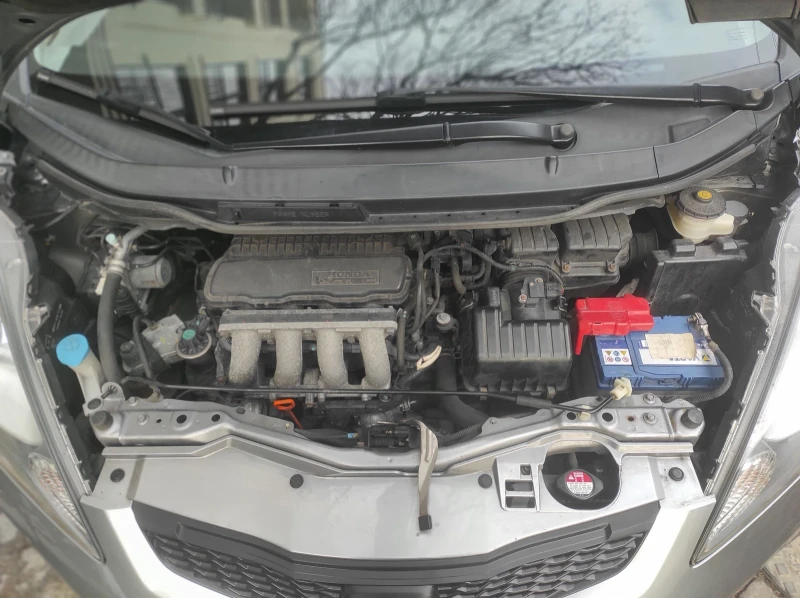 Honda Jazz 1.4 Швейцария!, снимка 3 - Автомобили и джипове - 53361127