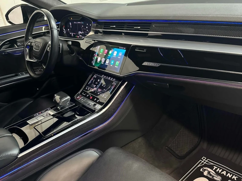 Audi S8 4.0 TFSI quattro  CARFAX, снимка 10 - Автомобили и джипове - 53414161
