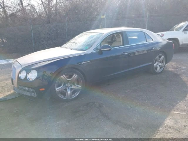 Bentley Flying Spur V8
