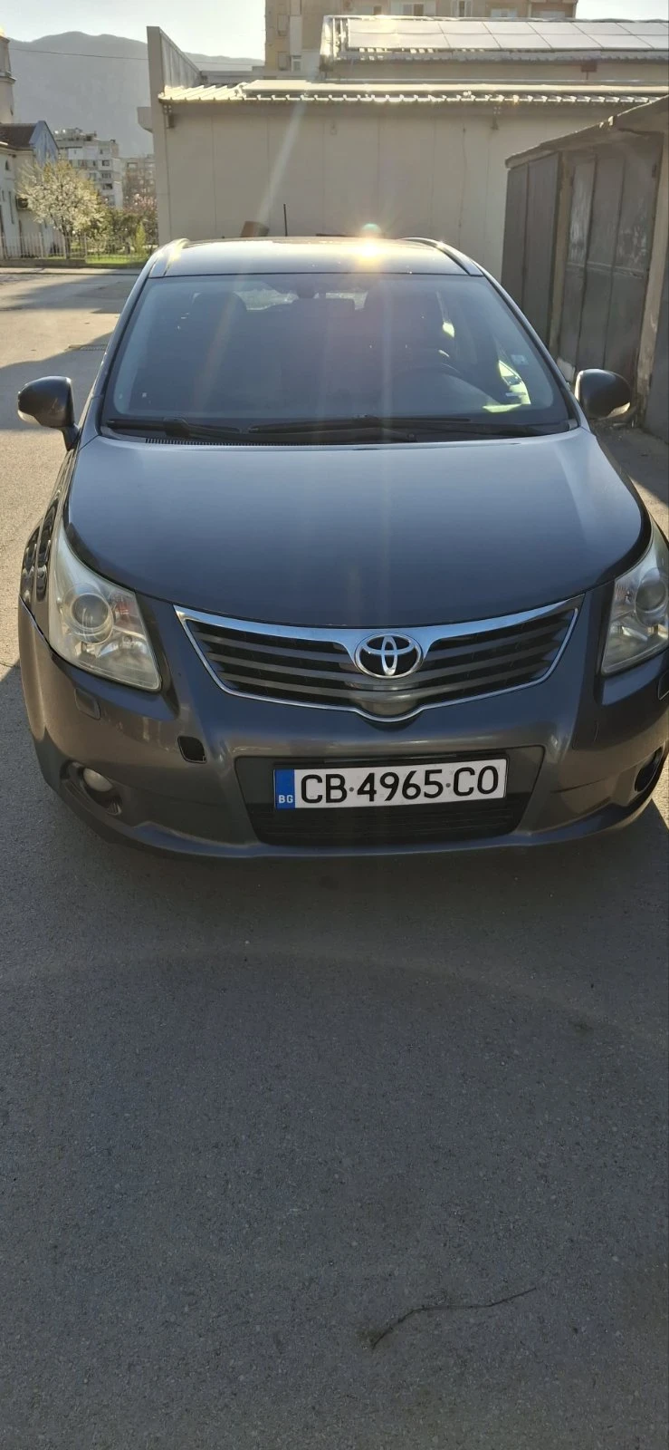 Toyota Avensis, снимка 8 - Автомобили и джипове - 54226412