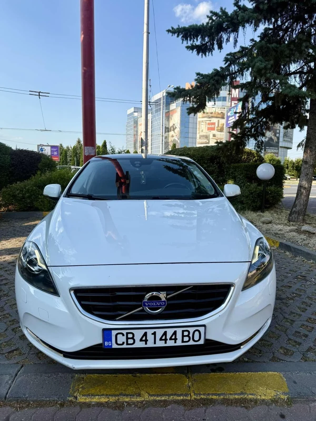 Volvo V40 D3, снимка 1