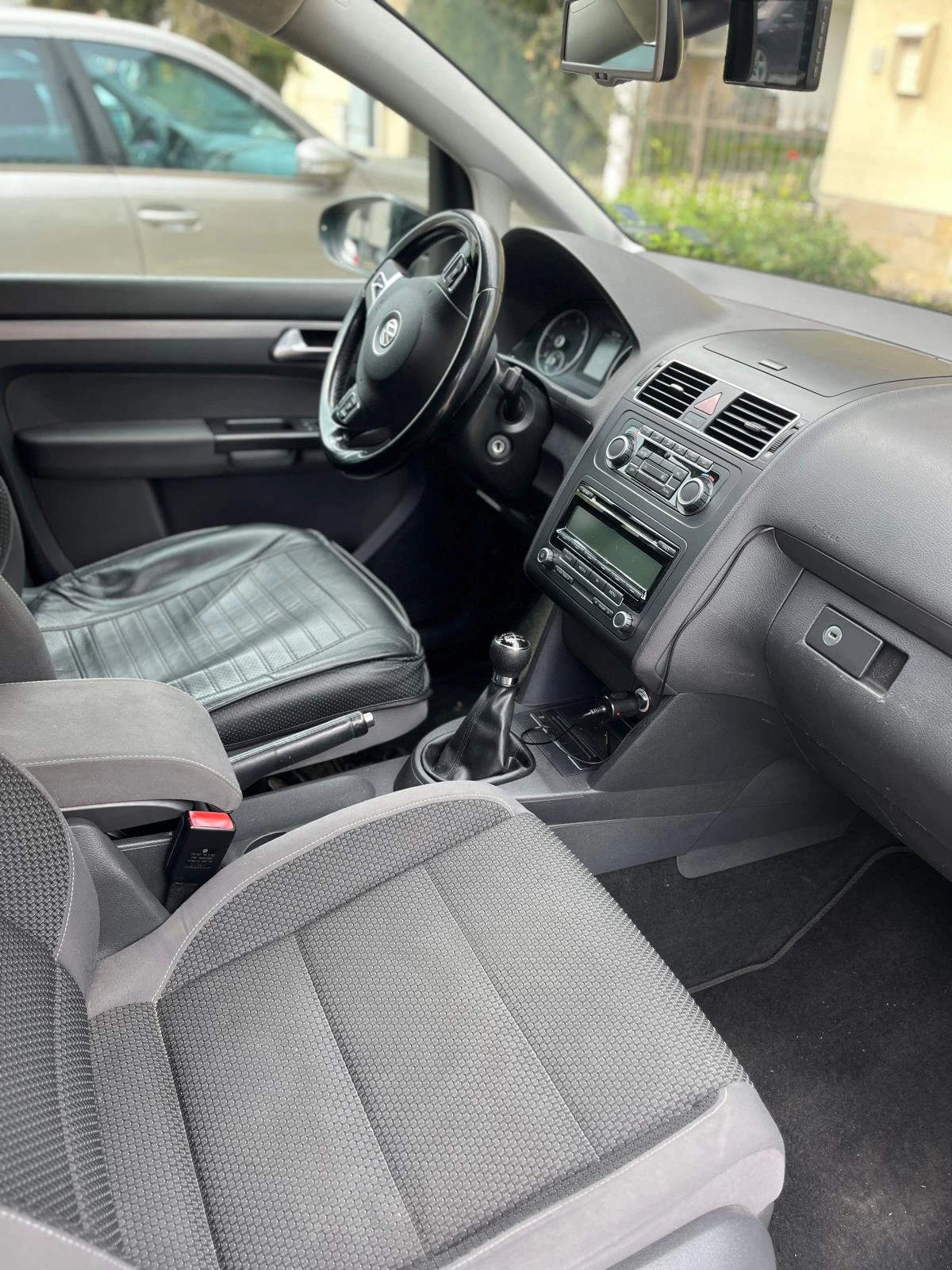 VW Touran  - изображение 3