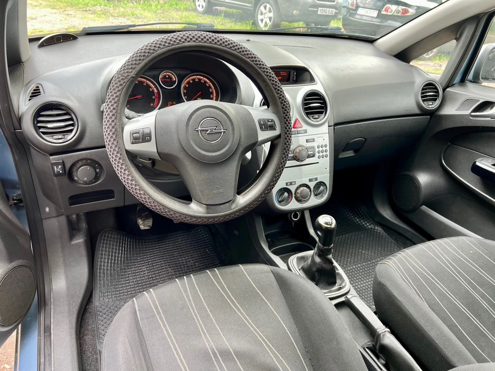 Opel Corsa 1.2 GAS - изображение 9