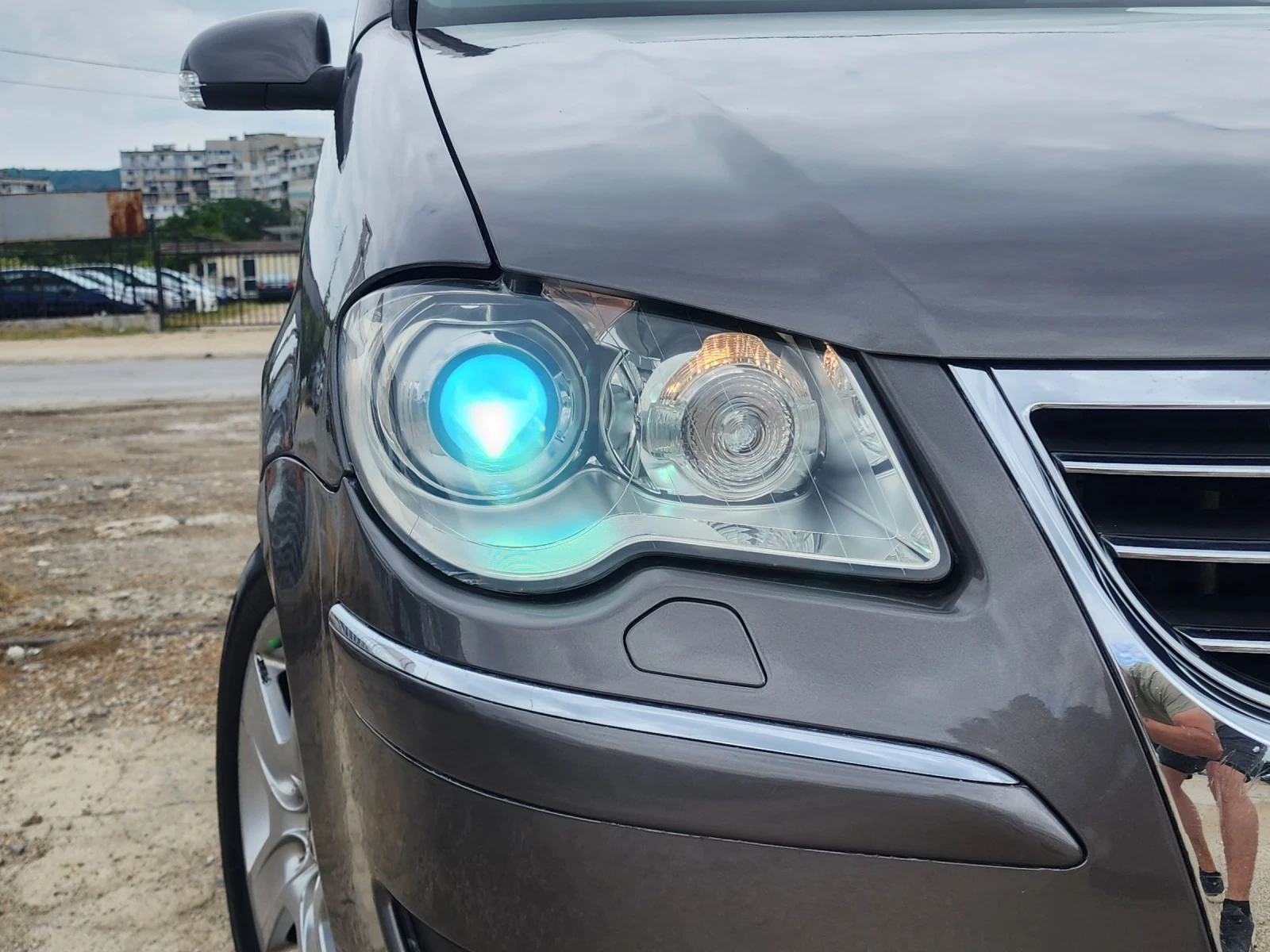 VW Touran 2.0TDI DSG 6+ 1 | Mobile.bg   12