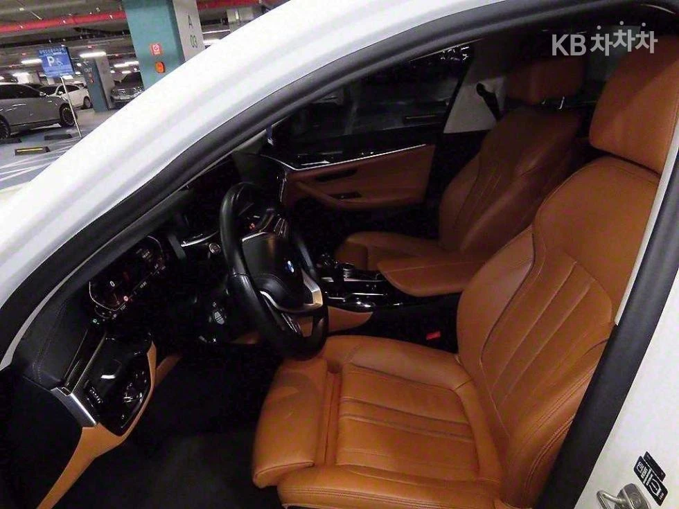 BMW 520 520i - изображение 6