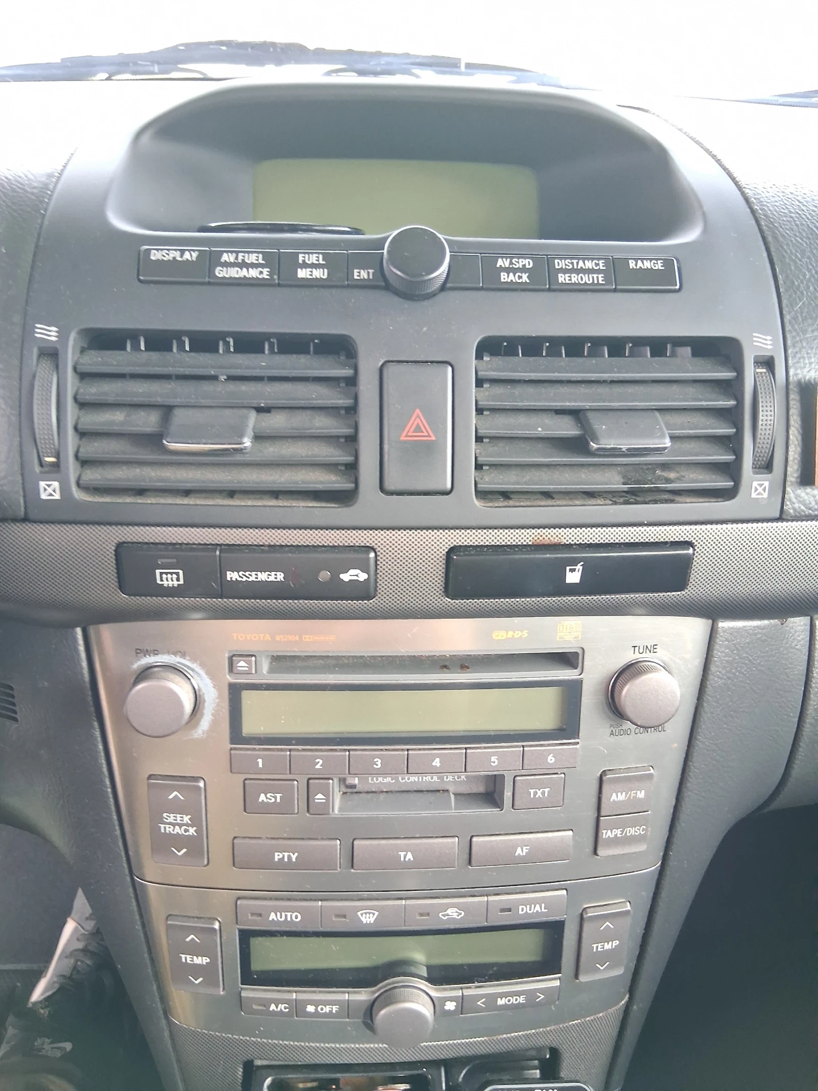 Toyota Avensis 2.0 / 116 /D4D | Mobile.bg   11