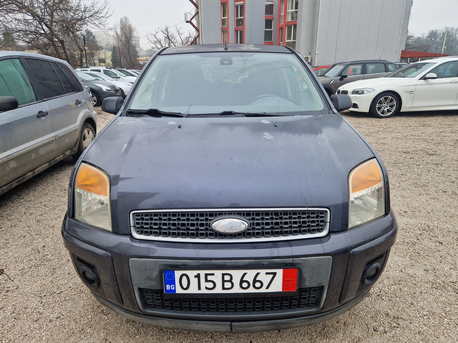 Ford Fusion 1.4i/газов инжекцион - изображение 2