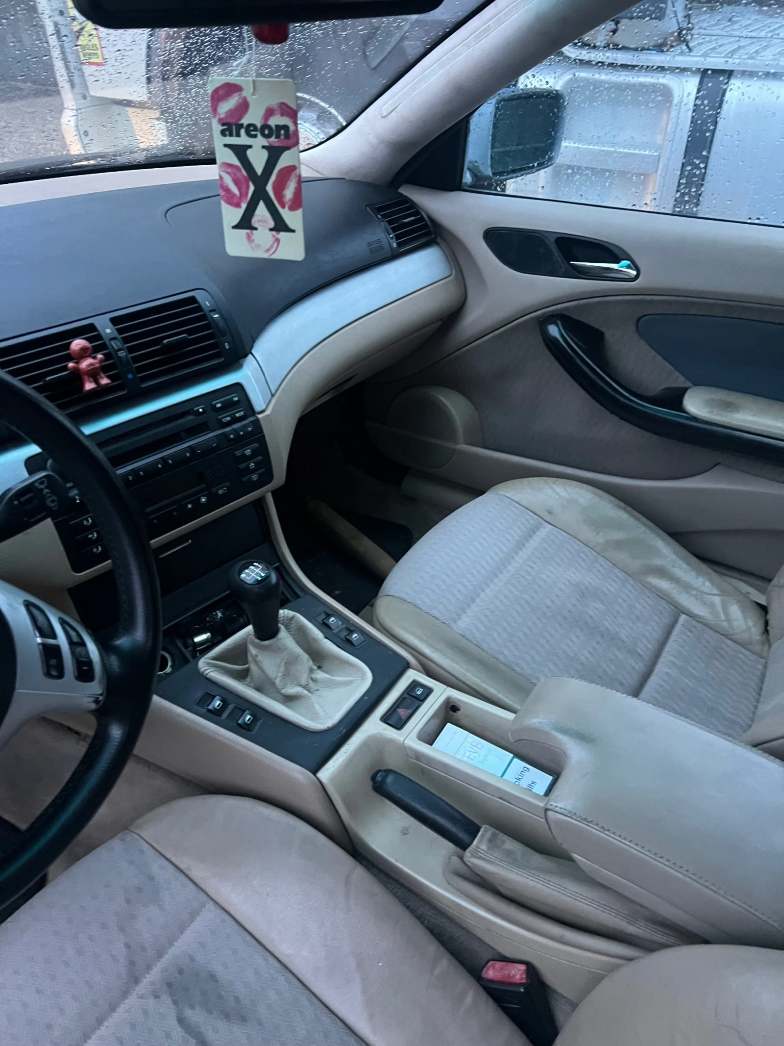 BMW 320  - изображение 7