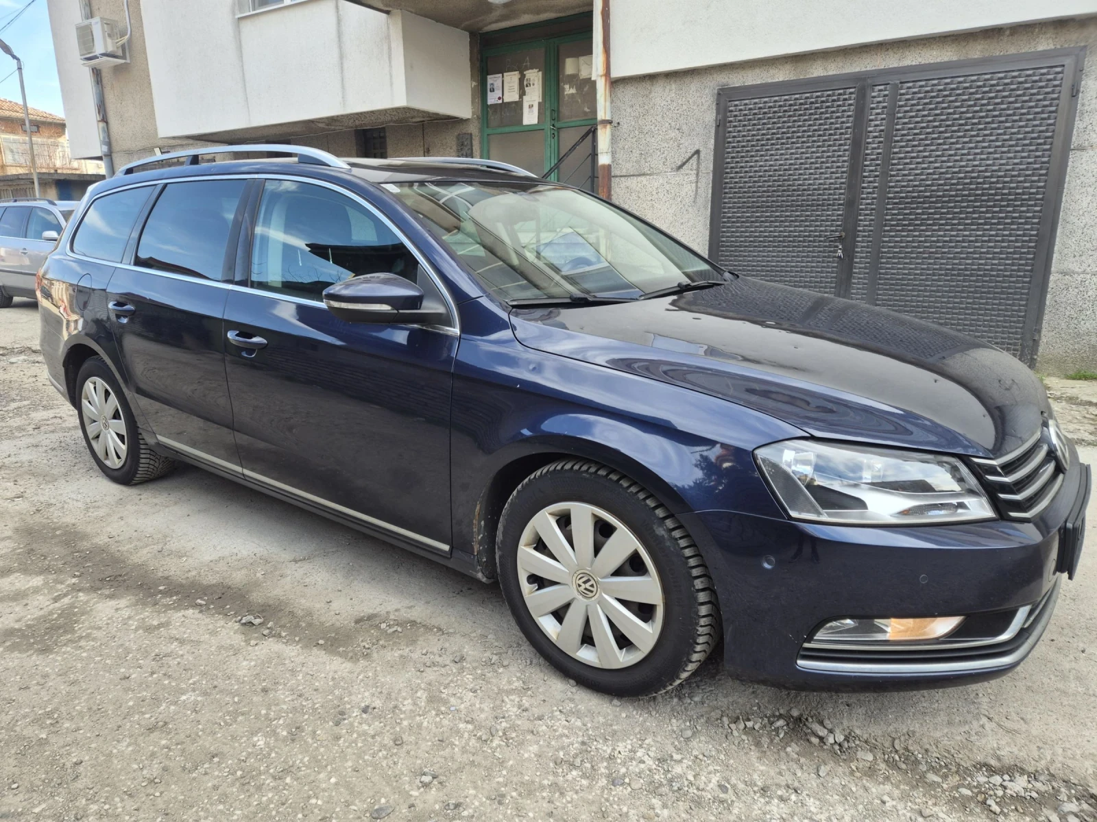 VW Passat B7 2.0 , снимка 7 - Автомобили и джипове - 53770999