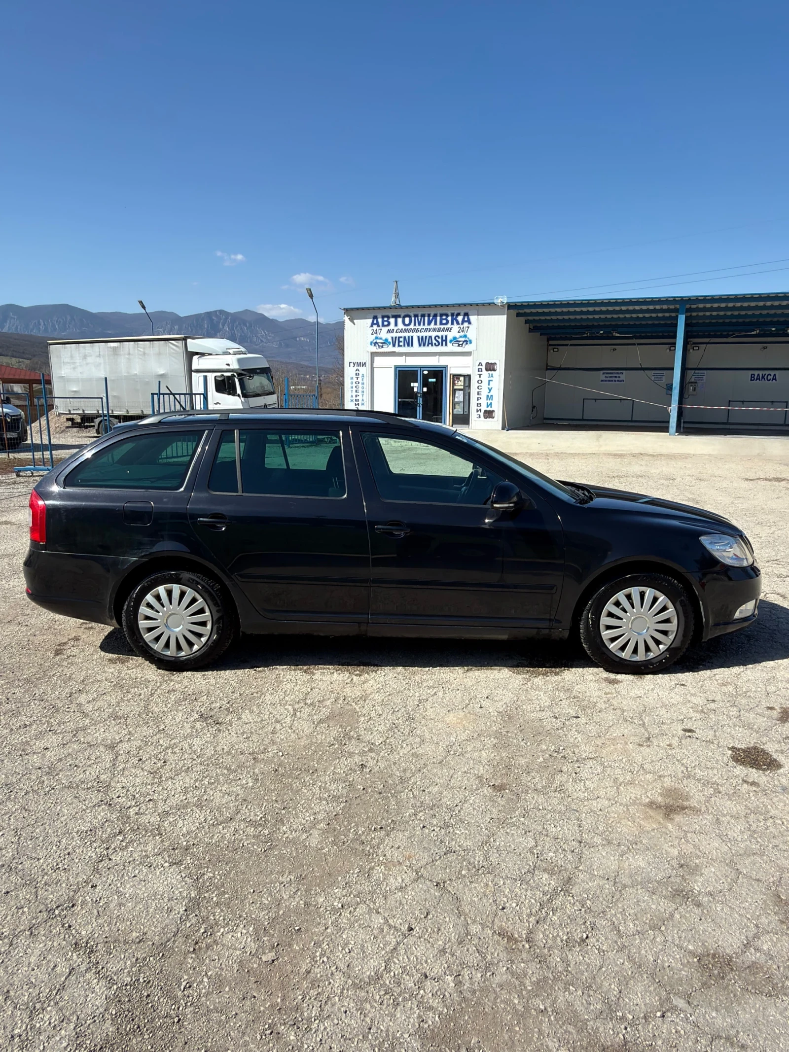 Skoda Octavia 2.0tdi 140 CFH, снимка 4 - Автомобили и джипове - 53826900