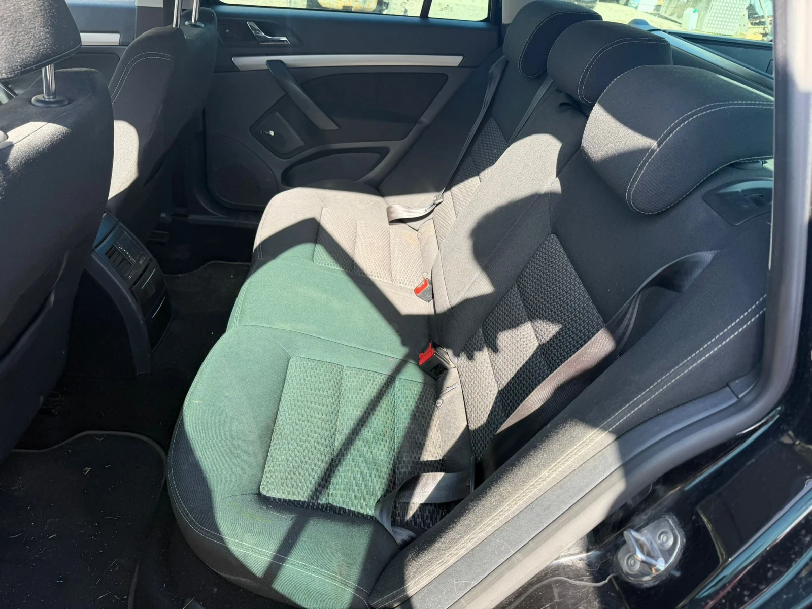 Skoda Octavia 2.0tdi 140, снимка 7 - Автомобили и джипове - 53826900