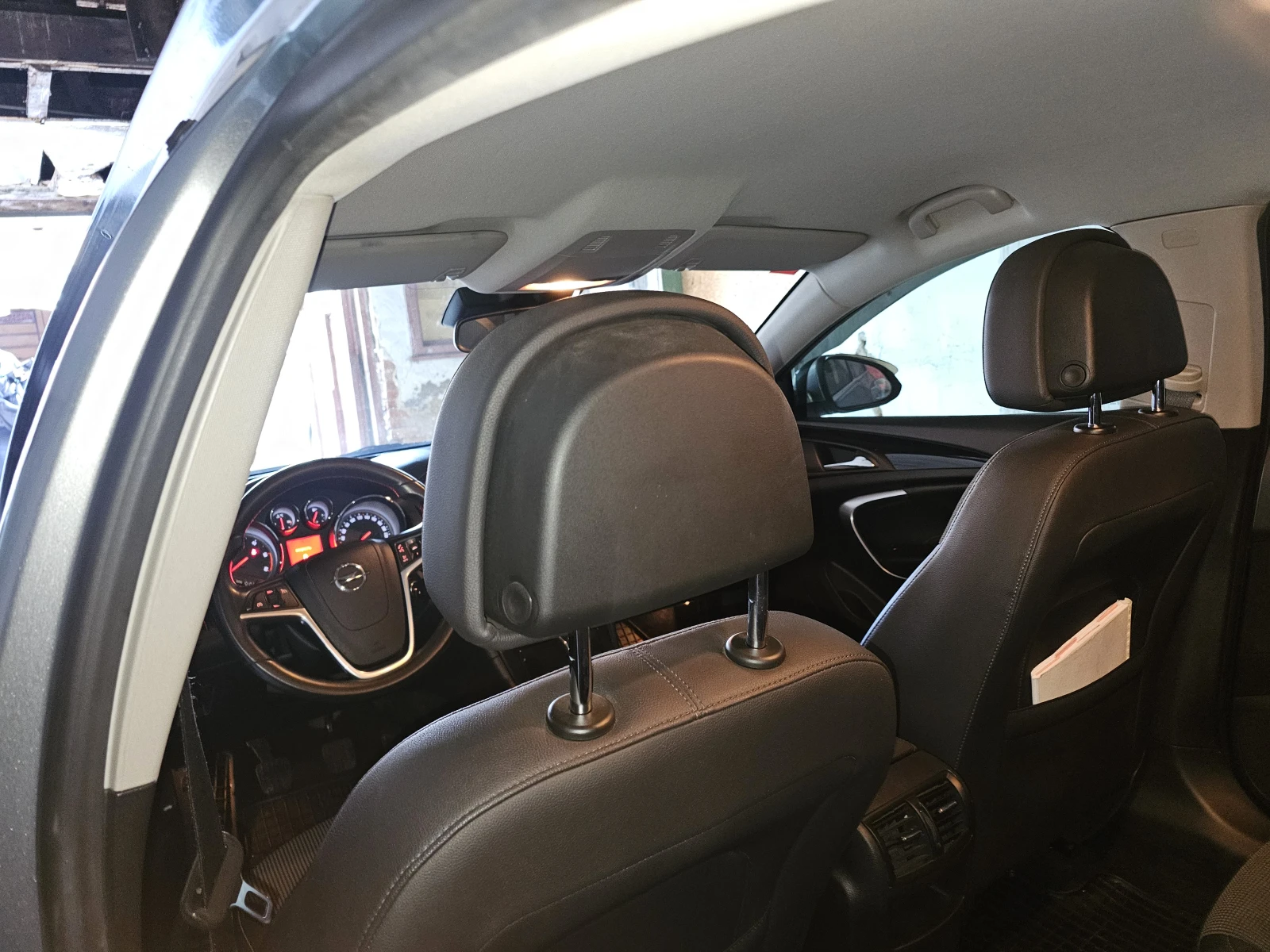 Opel Insignia, снимка 12 - Автомобили и джипове - 53877881