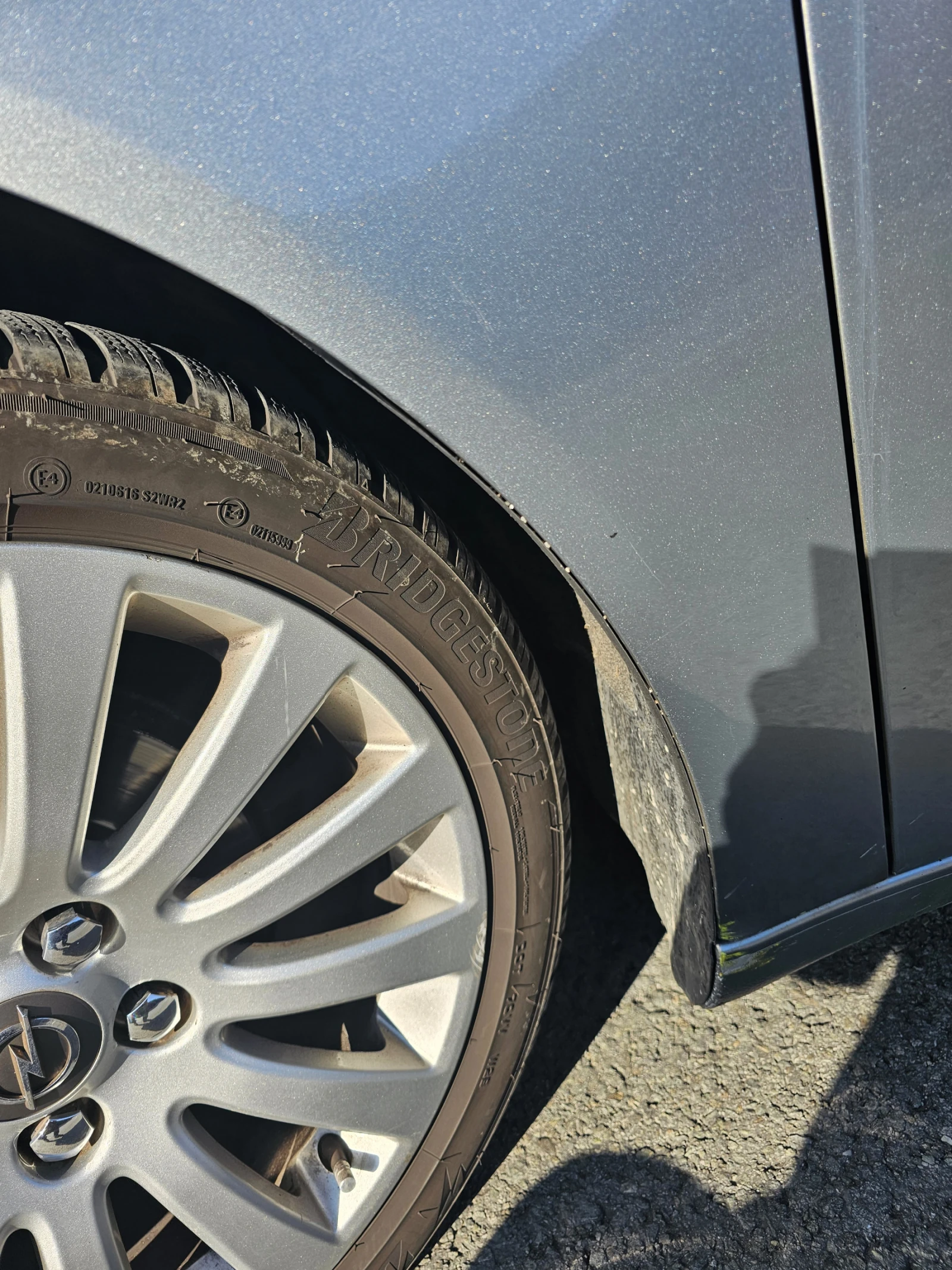 Opel Insignia, снимка 5 - Автомобили и джипове - 53877881