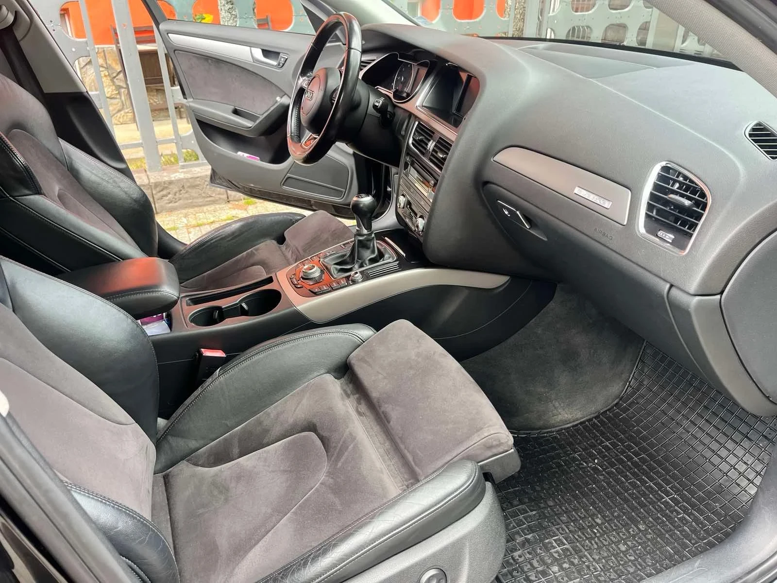 Audi A4 Allroad 2.0д куатро ръчка, снимка 10 - Автомобили и джипове - 53956039