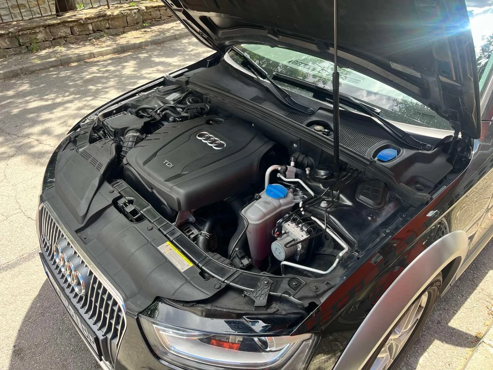 Audi A4 Allroad 2.0д куатро ръчка, снимка 8 - Автомобили и джипове - 53956039