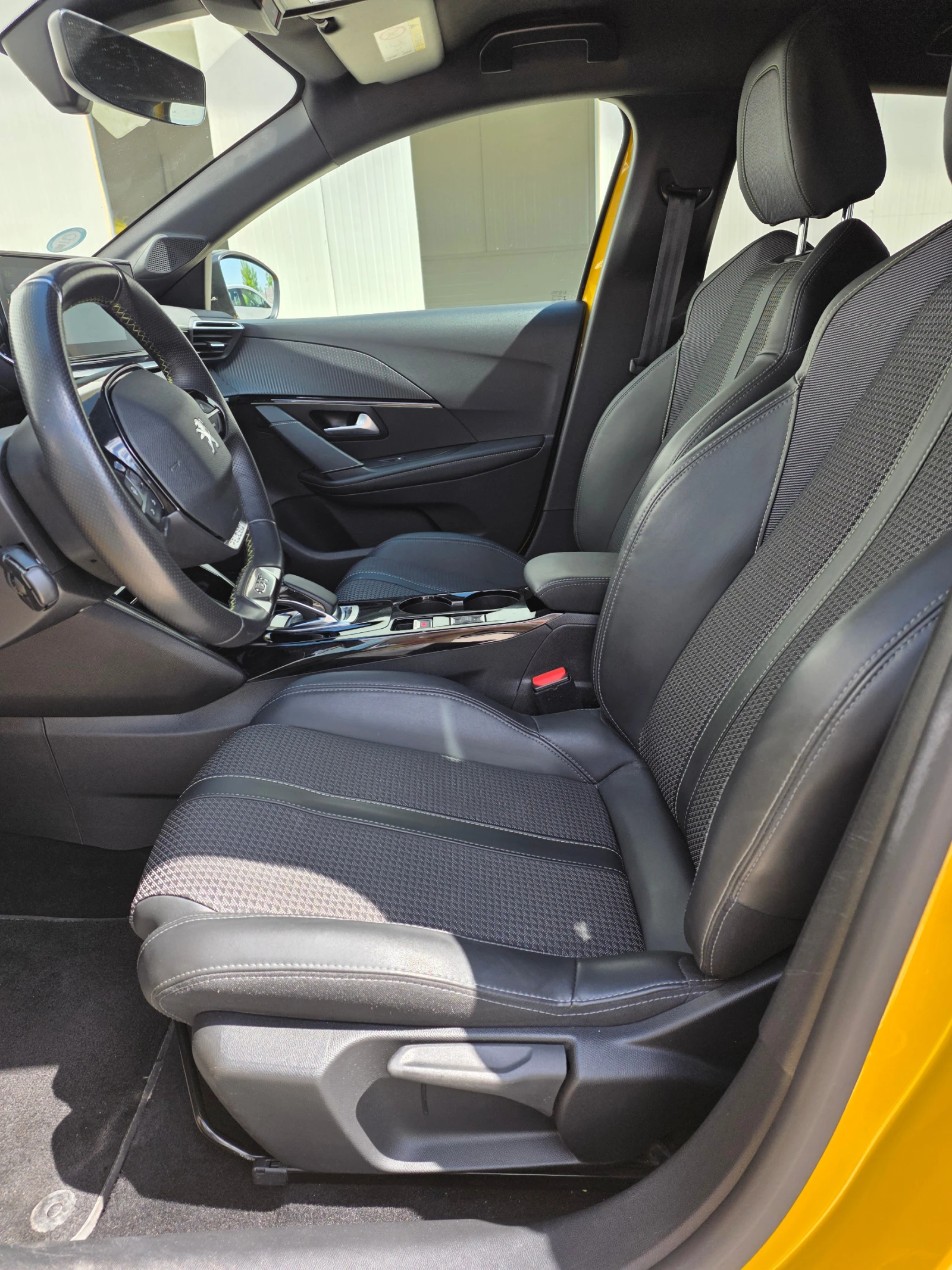 Peugeot 208 GT 50KW ELECTRIC 136, снимка 9 - Автомобили и джипове - 54563035