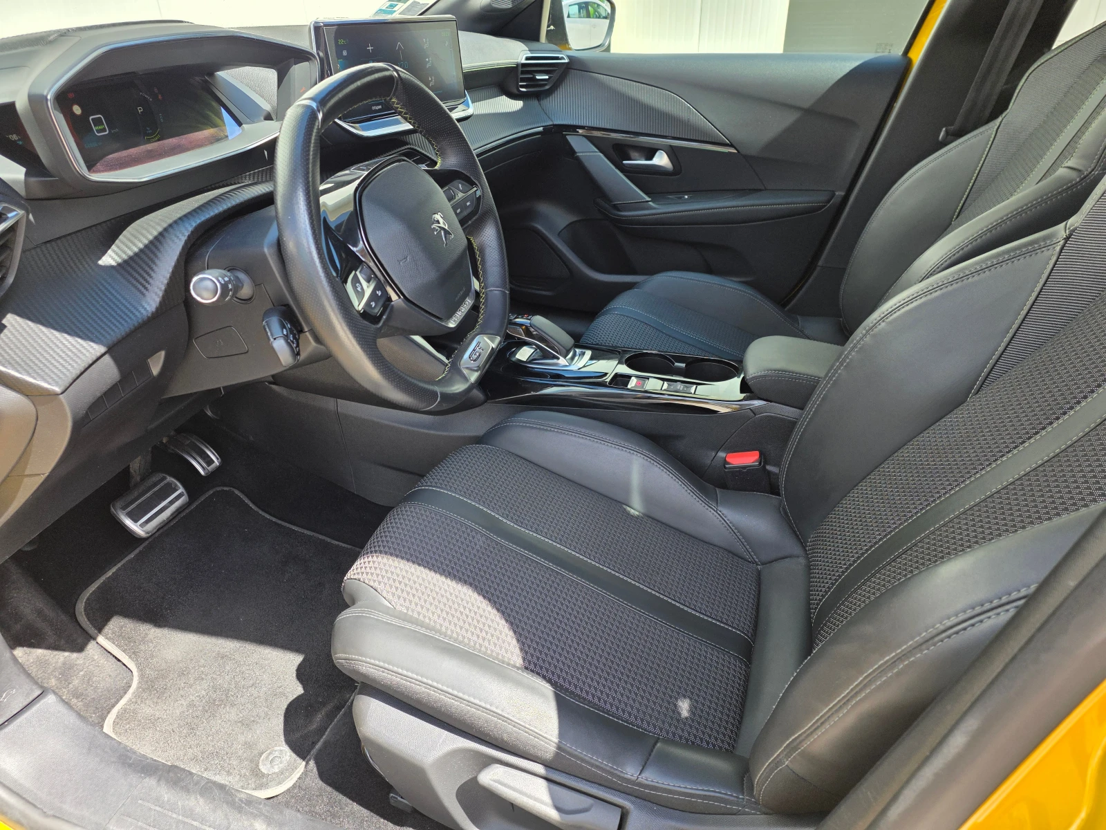 Peugeot 208 GT 50KW ELECTRIC 136, снимка 7 - Автомобили и джипове - 54563035