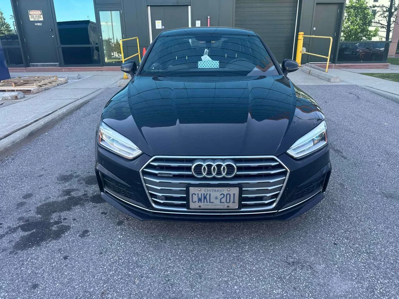 Audi A5 Progressiv| ШИБИДАХ| ПАМЕТ| ПОДГРЕВИ| 2 КЛЮЧА, снимка 3 - Автомобили и джипове - 54694165