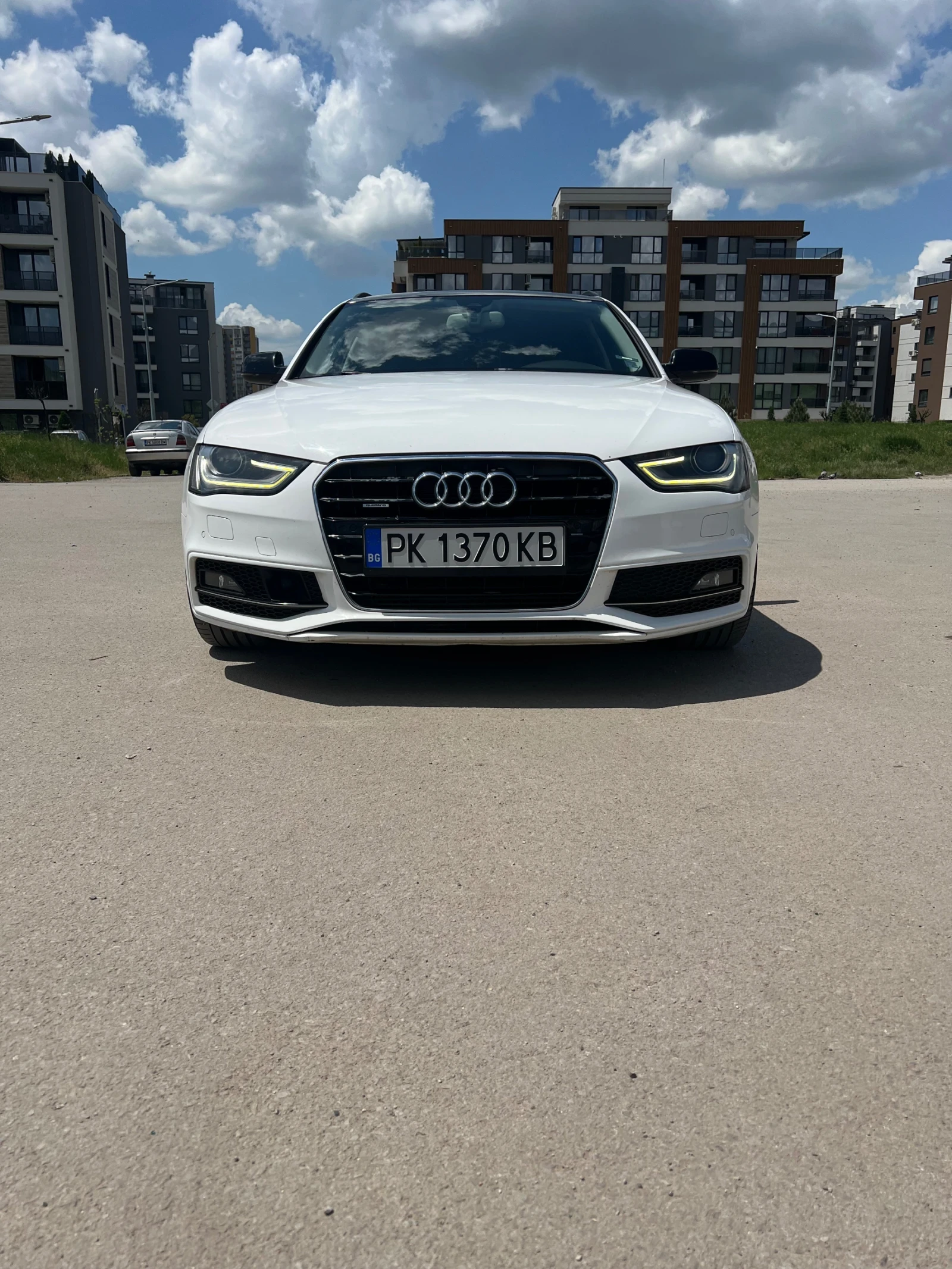 Audi A4, снимка 2 - Автомобили и джипове - 54770098