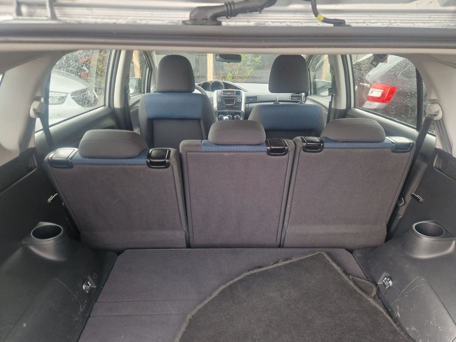 Toyota Verso 1.6i бензин , 100%реални км., снимка 7 - Автомобили и джипове - 54739345
